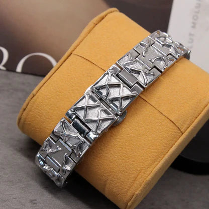 Crythia™ Inferni Cor